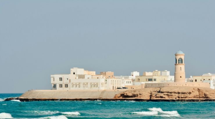 Starting a Business in Oman? How Glonest Makes It Easy